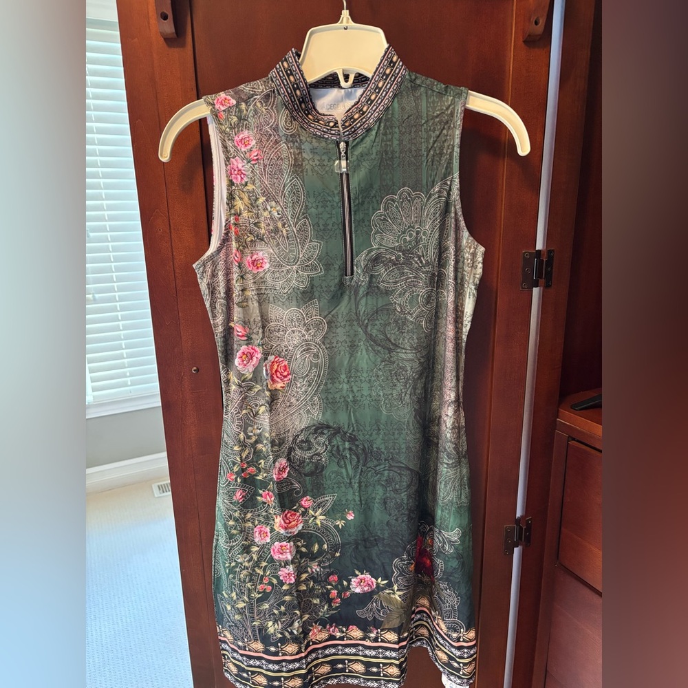 Ace Golf Floral Green Sleeveless Dress